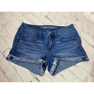 AMERICAN EAGLE | Shortie Jean Shorts Size 2